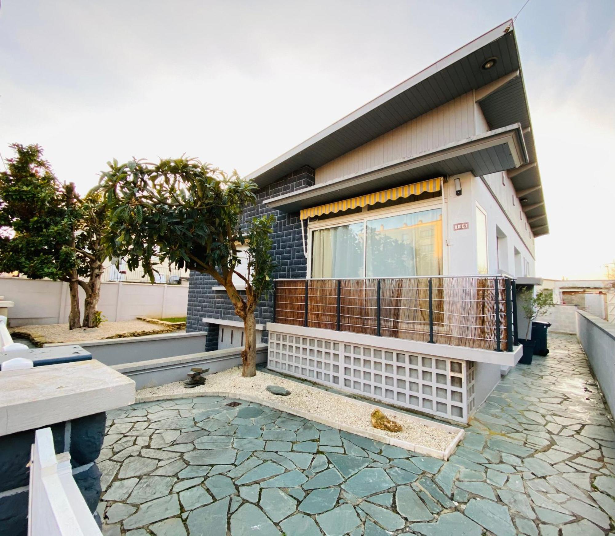 Belle Maison Avec Jardin Expose Plein Sud Proche Centre
